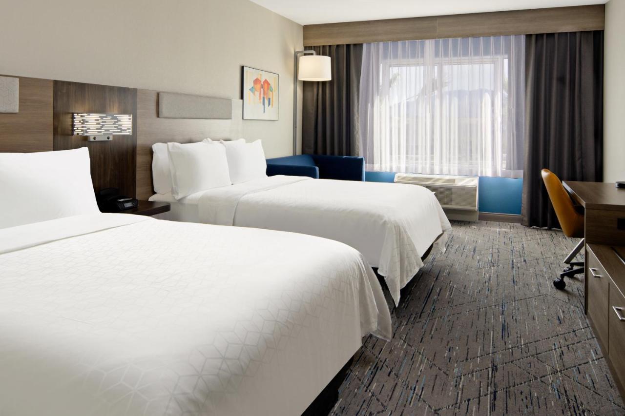 Holiday Inn Express & Suites Palm Desert - Millennium By Ihg Extérieur photo