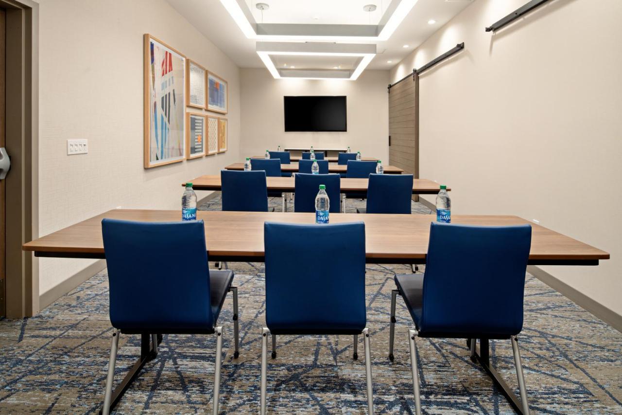 Holiday Inn Express & Suites Palm Desert - Millennium By Ihg Extérieur photo