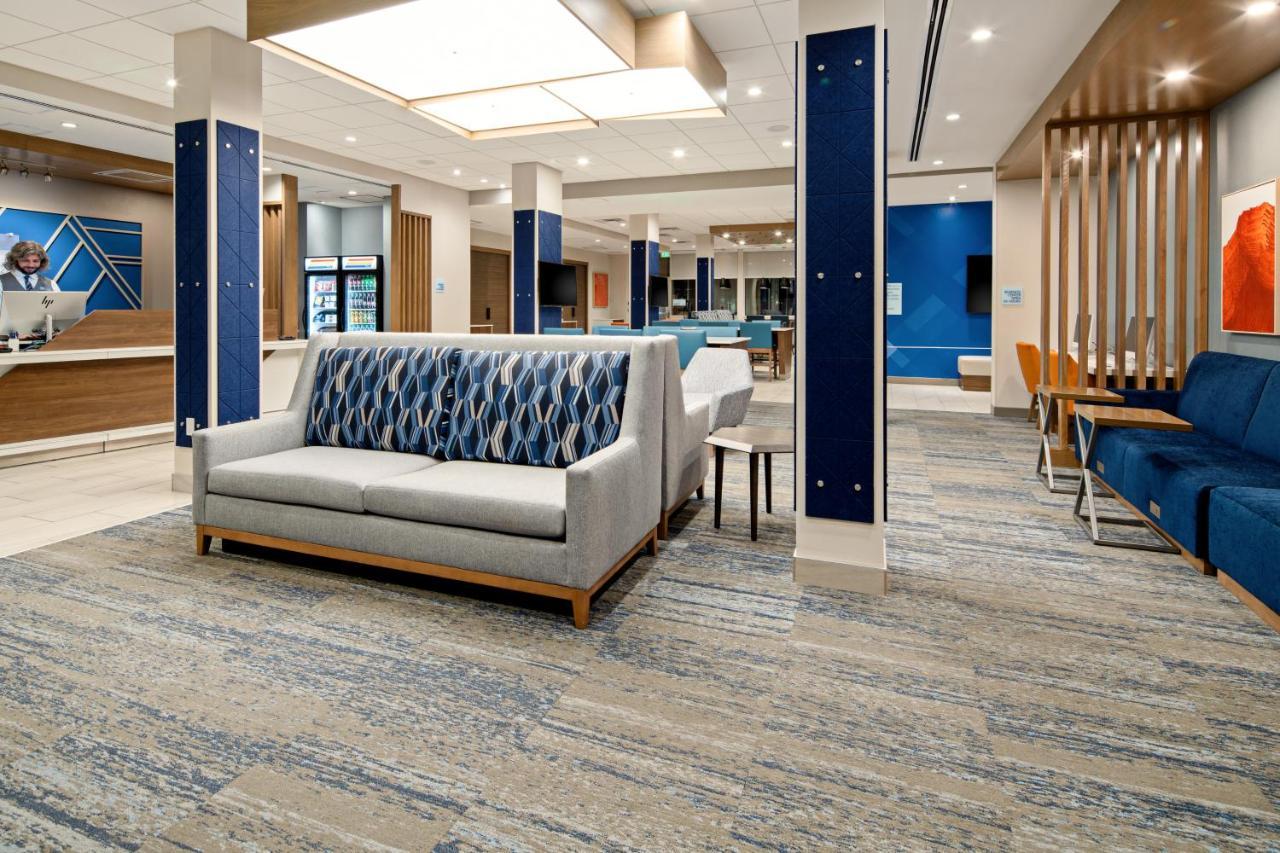 Holiday Inn Express & Suites Palm Desert - Millennium By Ihg Extérieur photo
